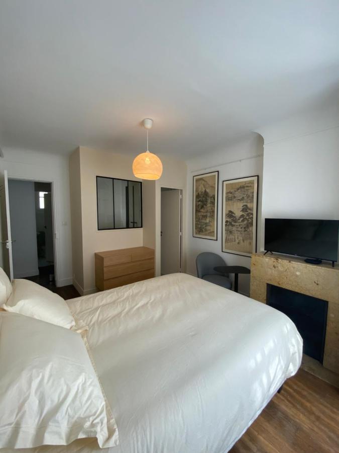 Quarto Duplo com Casa de Banho Privativa