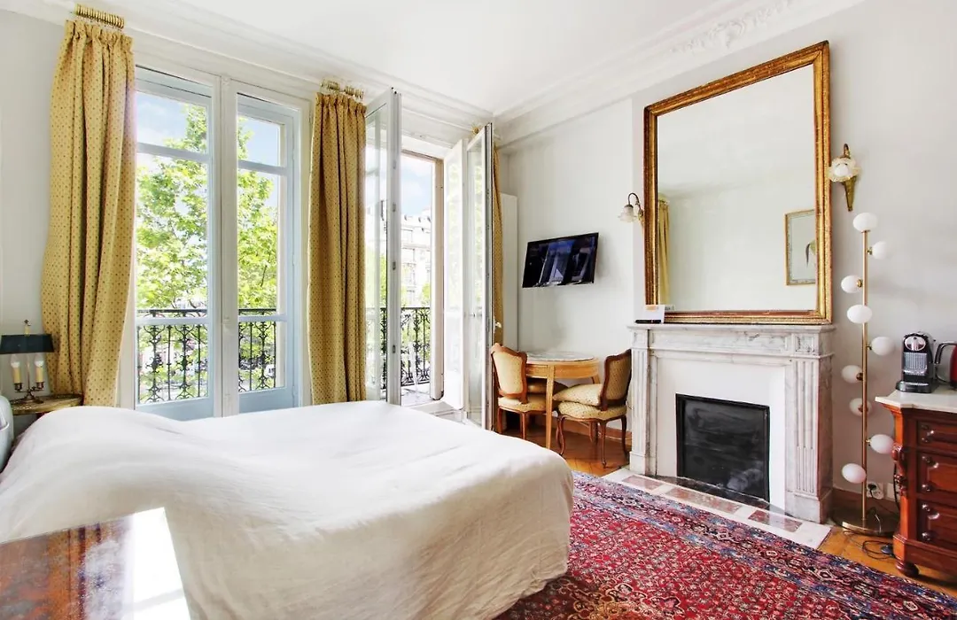 Suite Junior Avec Balcon Et Vue Sur Arc De Triomphe-1