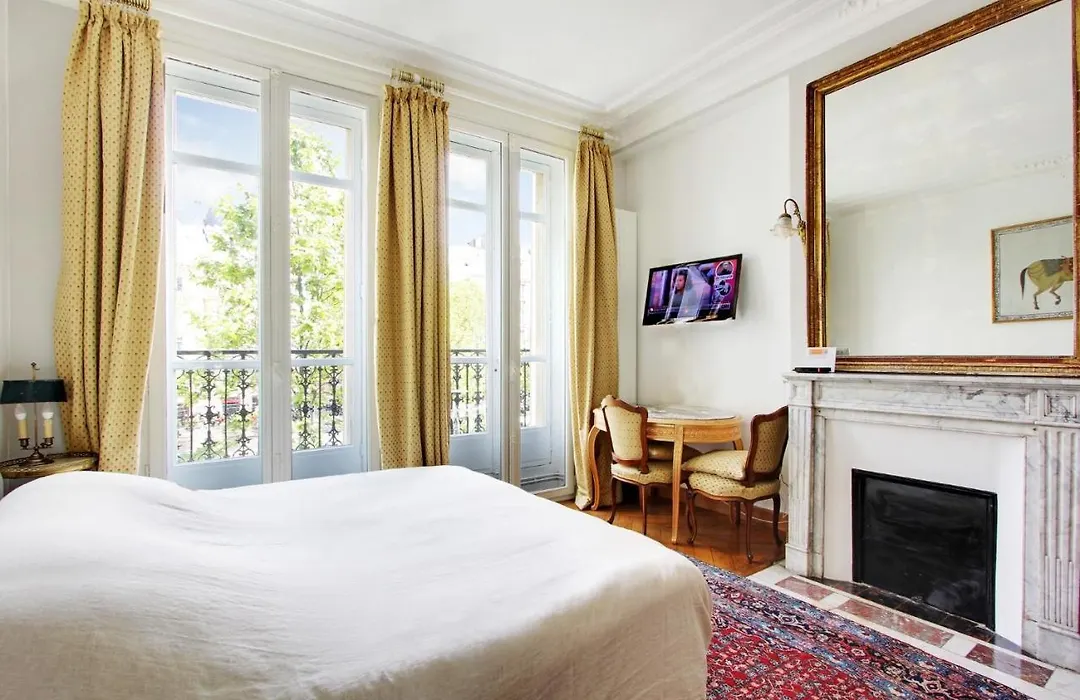 Suite Junior Avec Balcon Et Vue Sur Arc De Triomphe-1