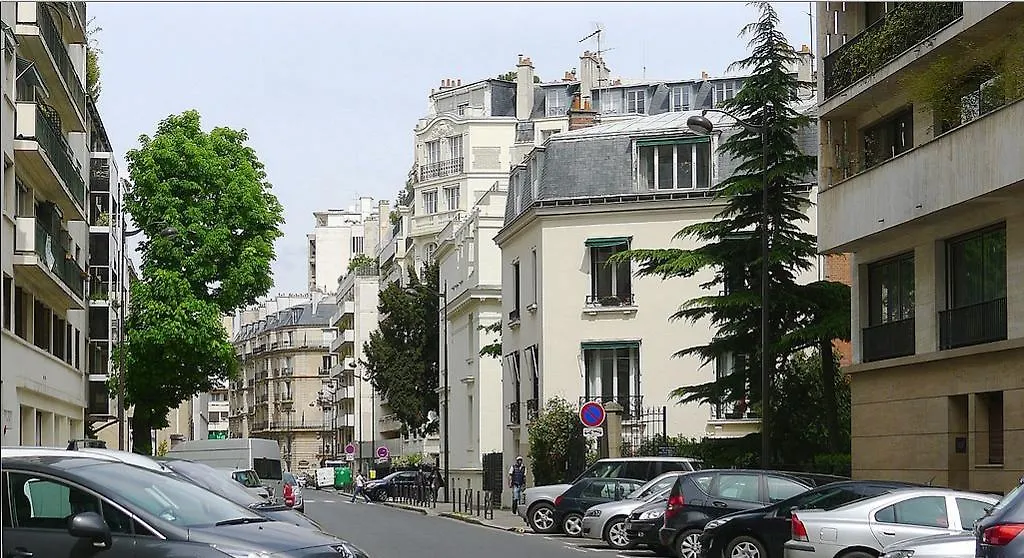 1 Square Du Docteur Blanche - Paris 16-1
