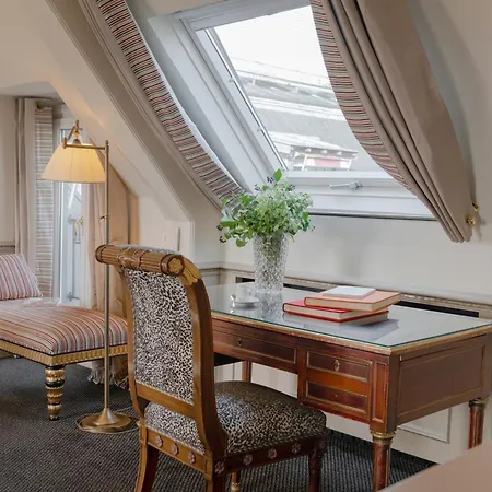 Hôtel Napoleon Paris-3